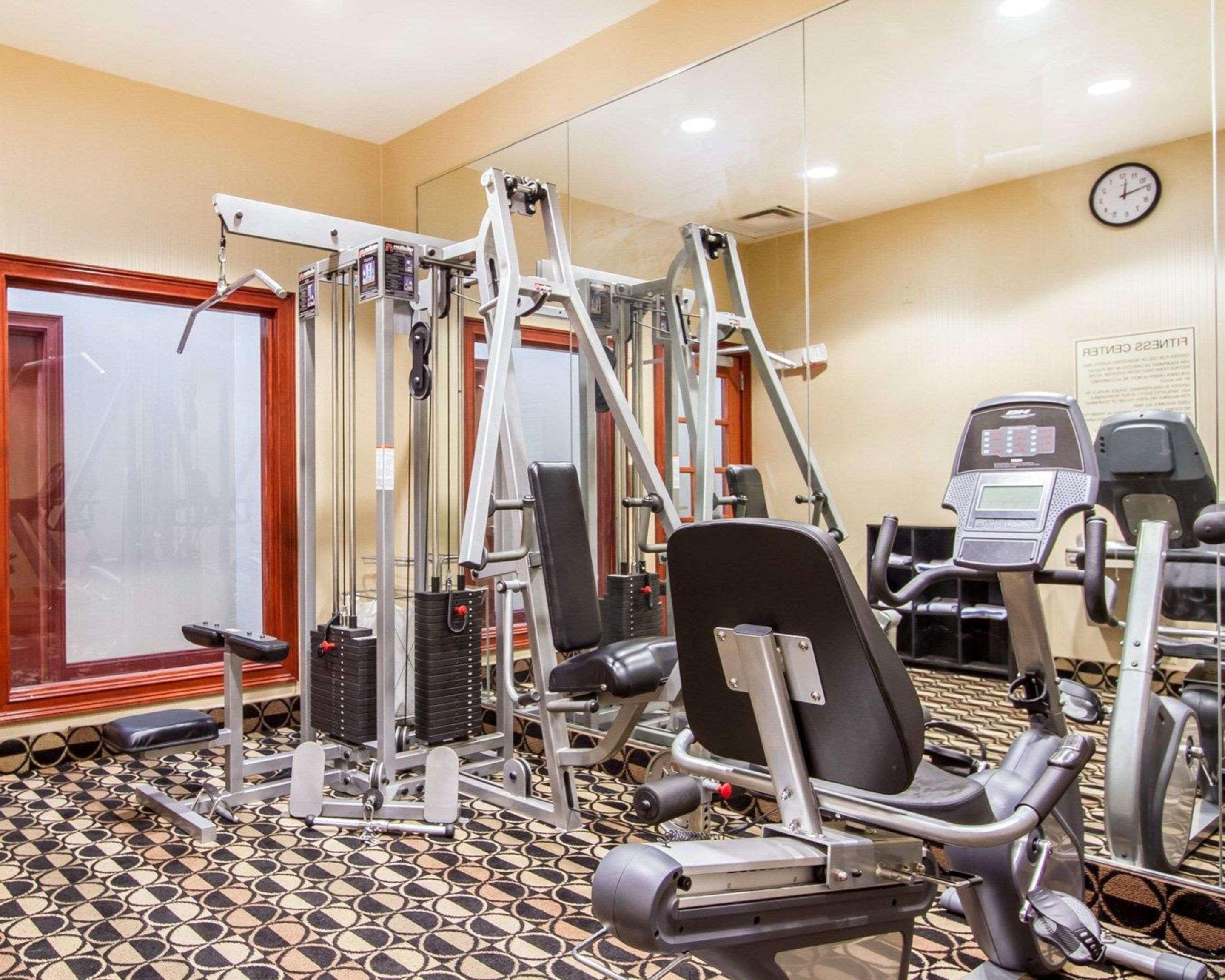 Quality Inn & Suites Greenville I-65 Buitenkant foto