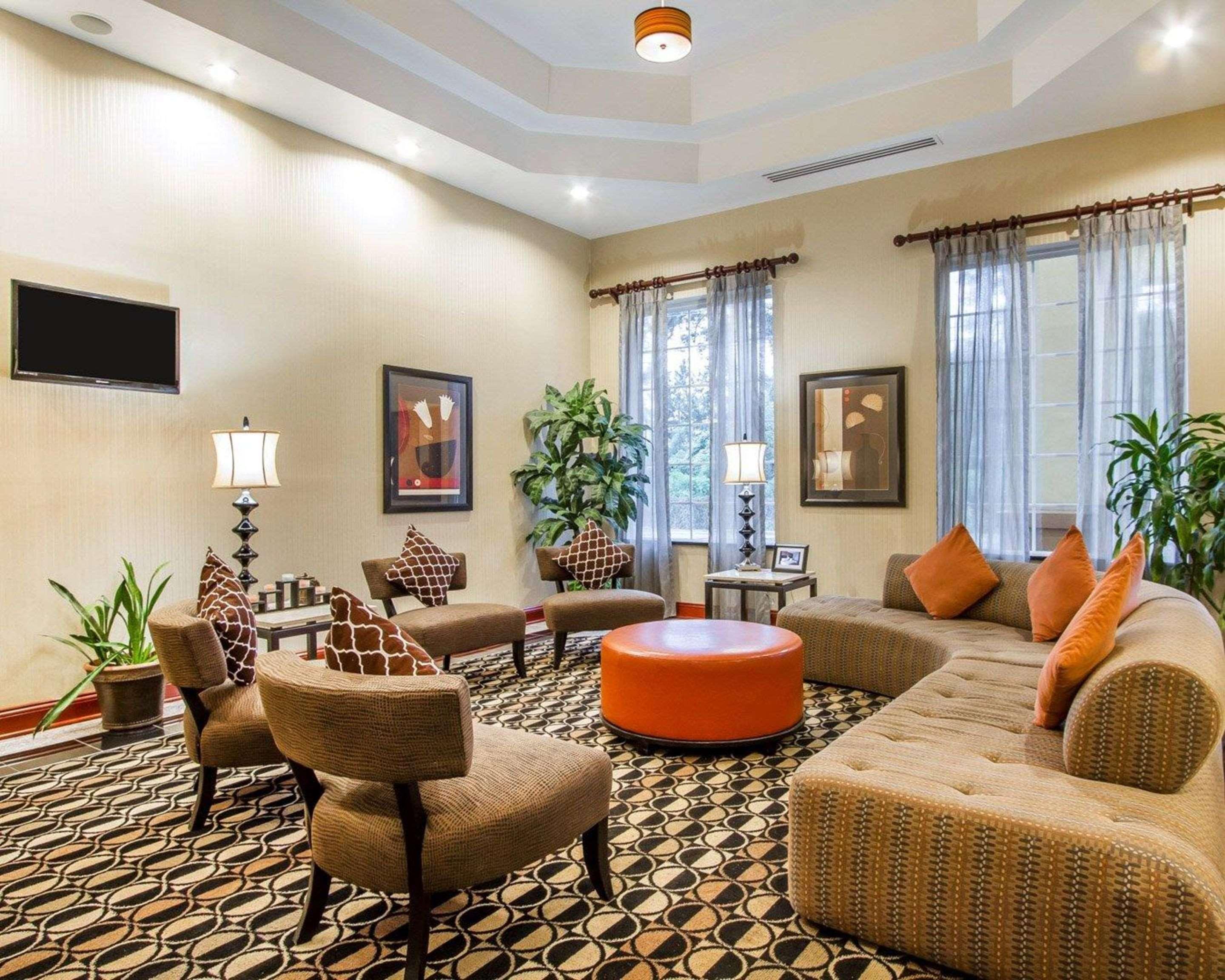 Quality Inn & Suites Greenville I-65 Buitenkant foto