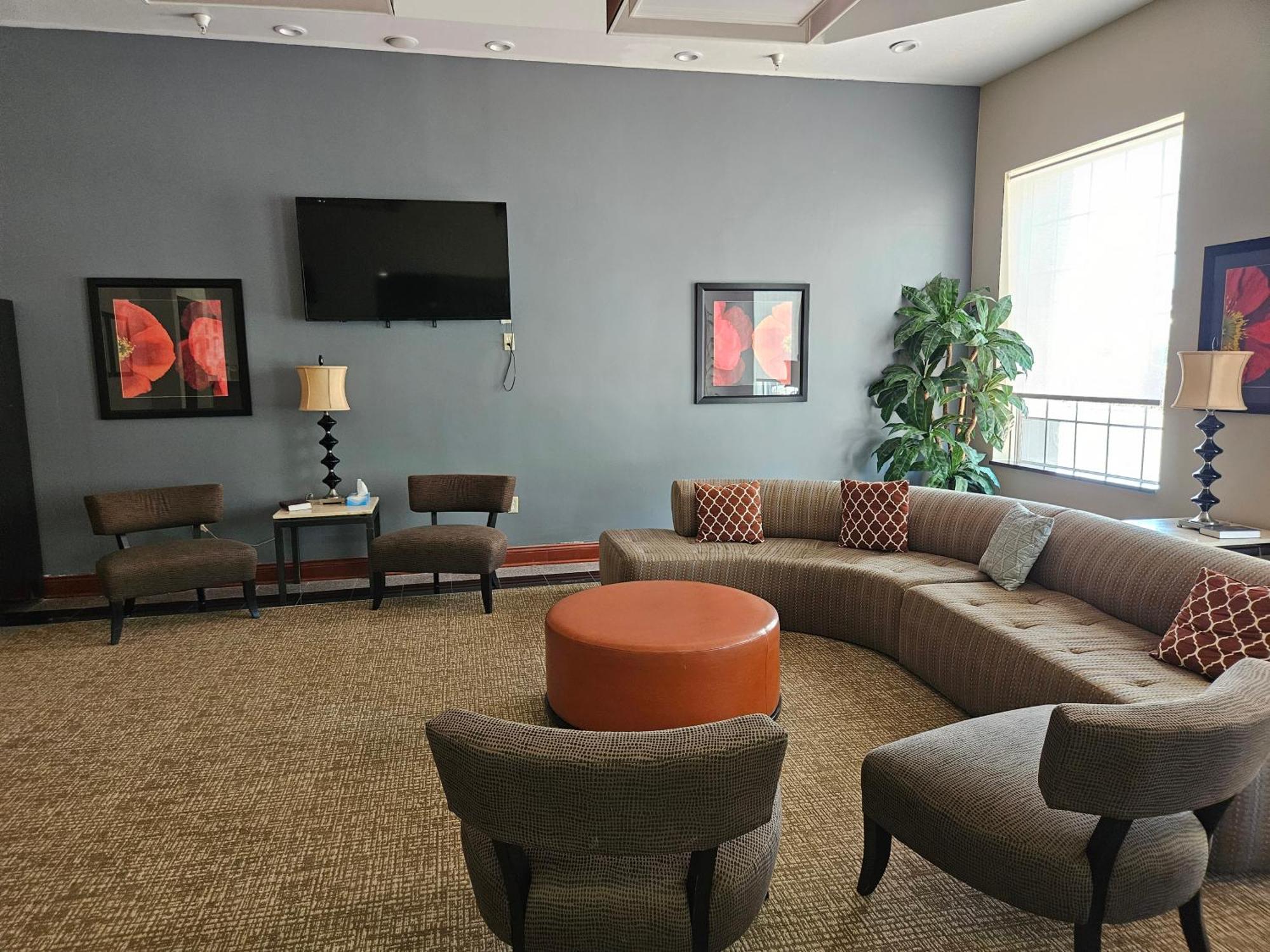 Quality Inn & Suites Greenville I-65 Buitenkant foto