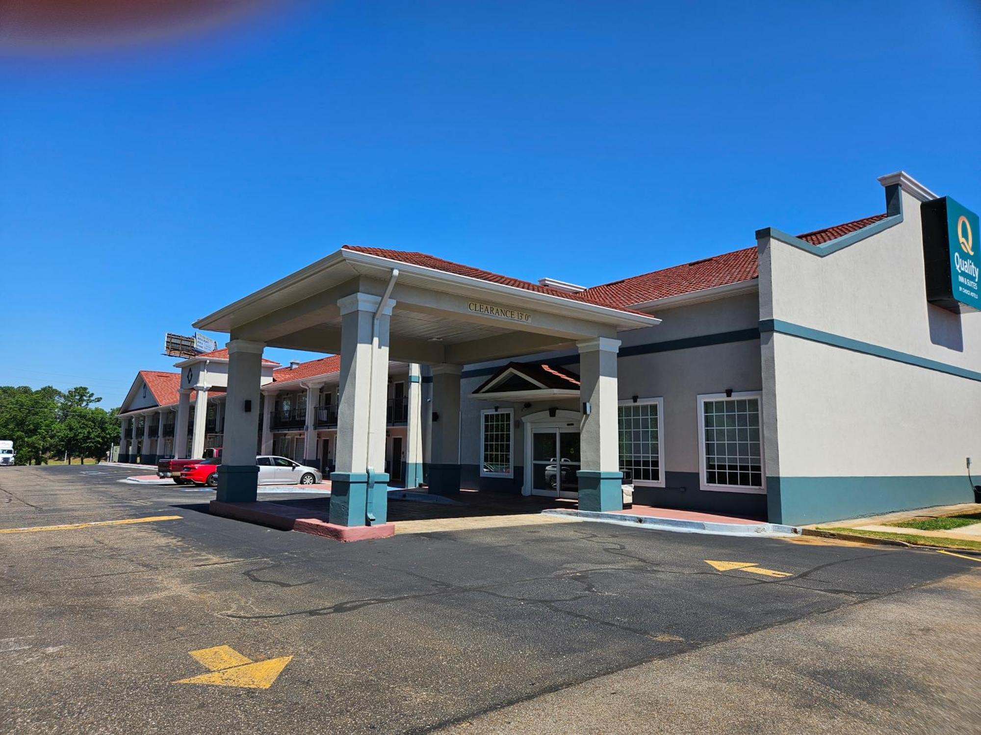 Quality Inn & Suites Greenville I-65 Buitenkant foto