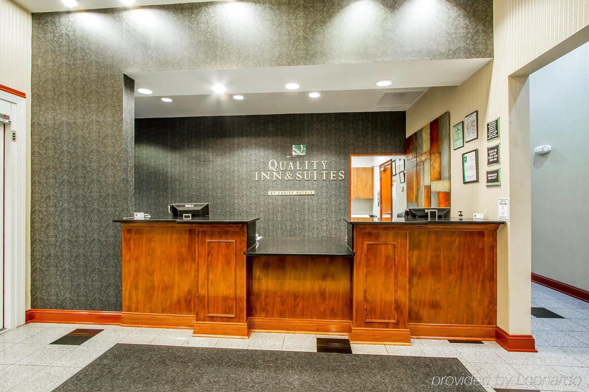 Quality Inn & Suites Greenville I-65 Buitenkant foto