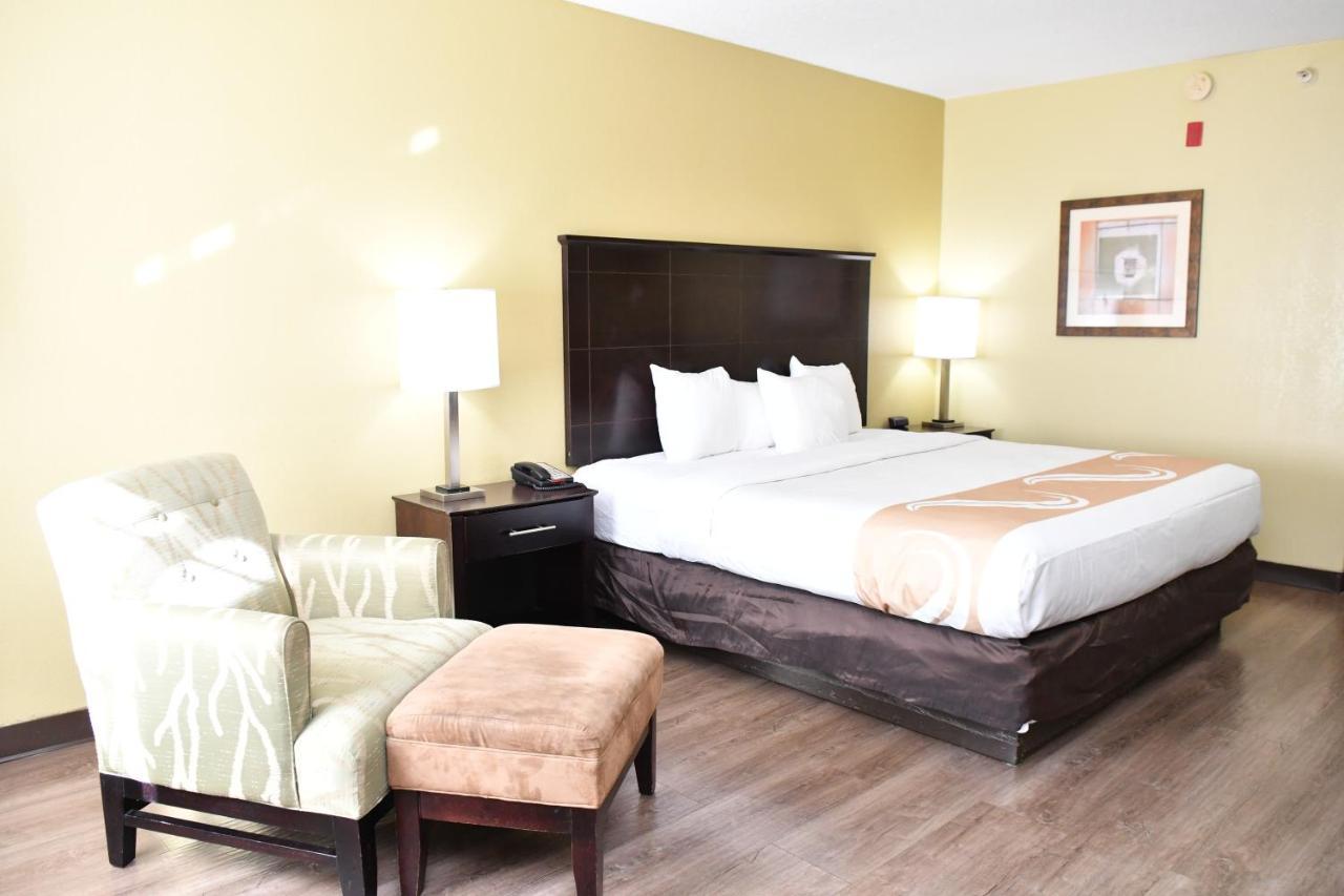 Quality Inn & Suites Greenville I-65 Buitenkant foto